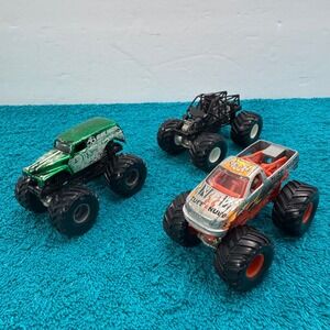 Monster Jam Truck Lot Grave Digger Tuff E Nuff Black Roll Cage 1:64 Diecast 3pc